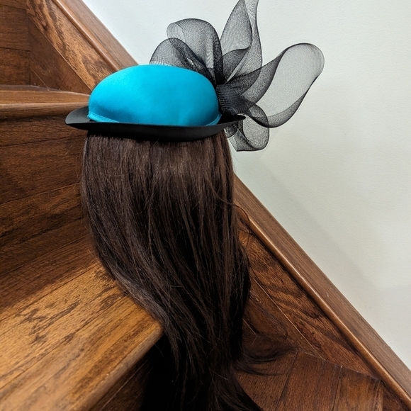Vintage Teal and black fascinator hat and hat box - Picture 7 of 12